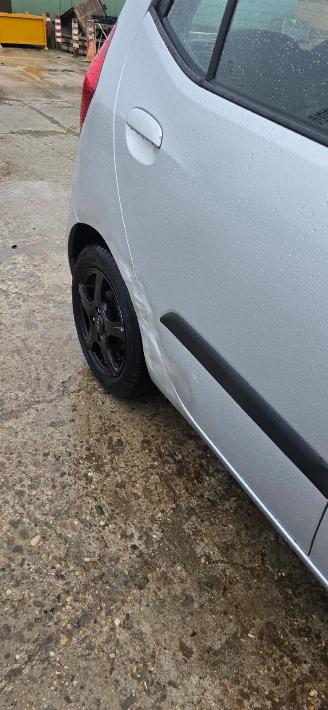 Hyundai I-10  picture 9