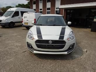 Auto da rottamare Suzuki Swift Swift (ZC/ZD), Hatchback 5-drs, 2017 1.2 Dual Jet 16V Allgrip 2019/10