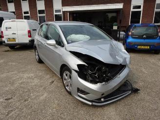 Vrakbiler auto Volkswagen Golf Sportsvan Golf Sportsvan (AUVS), MPV, 2014 / 2021 1.2 TSI 16V BlueMOTION 2017/3