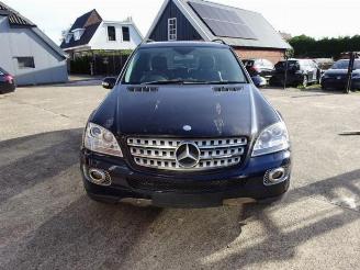 Uttjänta bilar auto Mercedes ML ML II (164/4JG), SUV, 2005 / 2011 3.5 350 4-Matic V6 24V 2006/1