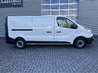 Renault Trafic 2.0 dCi 120 T29 L2H1 DC Business GEEN SCHADE picture 9