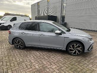 Volkswagen Golf 1.5 eTSI R-Line Business picture 6