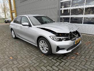 Schadeauto BMW 3-serie 330e High Executive 2020/3