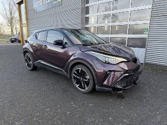 Vaurioauto  passenger cars Toyota C-HR 1.8 Hybrid GR-Sport 2022/7
