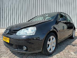 uszkodzony samochody osobowe Volkswagen Golf Golf V (1K1) Hatchback 2.0 FSI 16V (AXW) [110kW]  (01-2004/11-2008) 2004/4