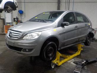 Sloopauto Mercedes B-klasse B (W245) Hatchback 1.5 B-150 16V (M266.920) [70kW]  (03-2005/11-2011) 2006
