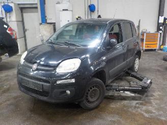 rozbiórka samochody osobowe Fiat Panda Panda/Pandina (312) Hatchback 0.9 TwinAir Turbo 85 (312.A.2000) [63kW]=
  (02-2012/...) 2014