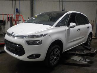 Coche siniestrado Citroën C4 C4 Picasso (3D/3E) MPV 1.6 e-Hdi, BlueHDi 115 (DV6C(9HC)) [85kW]  (02-=
2013/03-2018) 2016