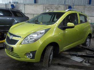 Auto da rottamare Chevrolet Spark Spark (M300) Hatchback 1.0 16V Bifuel (LMT) [48kW]  (07-2010/12-2015) 2010