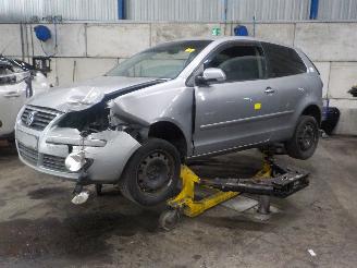 demontáž osobní automobily Volkswagen Polo Polo IV (9N1/2/3) Hatchback 1.4 16V (BUD) [59kW]  (05-2006/11-2009) 2008