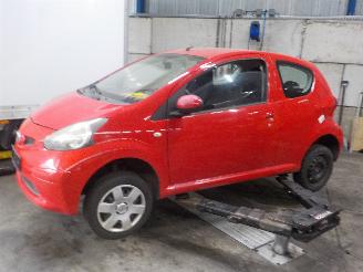 Coche siniestrado Toyota Aygo Aygo (B10) Hatchback 1.0 12V VVT-i (1KR-FE) [50kW]  (07-2005/05-2014) 2006/5