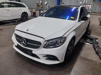 demontáž osobní automobily Mercedes C-klasse C (W205) Sedan C-180 1.5 EQ Boost (M264.915) [115kW]  (06-2019/05-2021=
) 2020