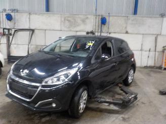 Autoverwertung Peugeot 208 208 I (CA/CC/CK/CL) Hatchback 1.2 Vti 12V PureTech 82 (EB2F(HMZ)) [60k=
W]  (03-2012/12-2019) 2017