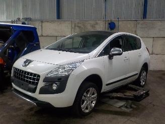 Auto da rottamare Peugeot 3008 3008 I (0U/HU) MPV 1.6 16V THP 155 (EP6CDT(5FV)) [115kW]  (06-2009/08-=
2016) 2011