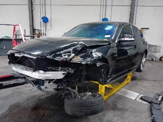 Autoverwertung BMW 3-serie 3 serie (F30) Sedan 320i 2.0 16V (N20-B20A) [180kW]  (11-2011/10-2018)= 2012