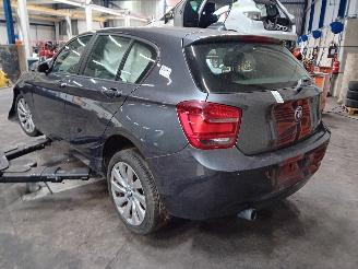 BMW 1-serie 1 serie (F20) Hatchback 5-drs 116i 1.6 16V (N13-B16A) [100kW]  (07-201=
1/02-2015) picture 4