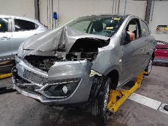 Autoverwertung Mitsubishi Space-star Space Star (A0) Hatchback 1.0 12V (3A90(Euro 5)) [52kW]  (05-2012/...)= 2017
