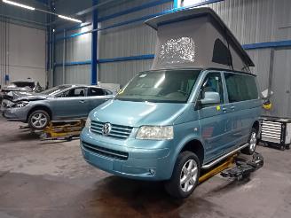 Démontage voiture Volkswagen Multivan Multivan T5 (7E/7HC/7HF/7HM) MPV 2.5 TDi (BNZ) [96kW]  (04-2003/11-200=
9) 2007