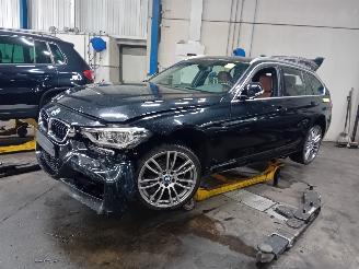 demontáž osobní automobily BMW 3-serie 3 serie Touring (F31) Combi 320i 2.0 16V (B48-B20A) [135kW]  (07-2015/=
06-2019) 2017
