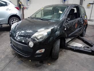 Coche siniestrado Renault Twingo Twingo II (CN) Hatchback 3-drs 1.2 16V (D4F-764(D4F-E7)) [55kW]  (03-2=
007/09-2014) 2013