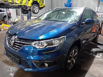 Auto da rottamare Renault Mégane Megane IV Estate (RFBK) Combi 5-drs 1.5 Energy dCi 110 (K9K-646(K9K-F6=
)) [81kW]  (04-2016/...) 2016