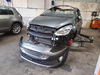 demontáž osobní automobily Ford Fiesta Fiesta 7 Hatchback 1.0 EcoBoost 12V 100 (SFJK) [74kW]  (05-2017/07-202=
3) 2017