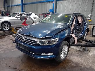 demontáž osobní automobily Volkswagen Passat Passat Variant (3G5) Combi 1.6 TDI 16V (DCXA) [88kW]  (08-2014/11-2020=
) 2017/6