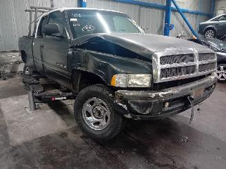 Dodge Ram Ram Pick-up 5.2 1500 4x2 (Y(V8-318)) [172kW]  (01-1993/09-2001) picture 2