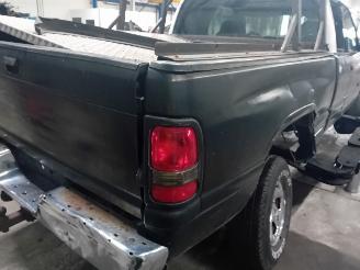 Dodge Ram Ram Pick-up 5.2 1500 4x2 (Y(V8-318)) [172kW]  (01-1993/09-2001) picture 3