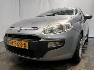 Coche accidentado Fiat Punto Punto Evo (199) Hatchback 1.3 JTD Multijet 85 16V (199.B.4000(Euro 5))=
 [62kW]  (10-2009/02-2012) 2010/11