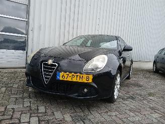 Damaged car Alfa Romeo Giulietta Giulietta (940) Hatchback 1.4 TB 16V (940.B.7000) [88kW]  (04-2010/12-=
2020) 2011/3