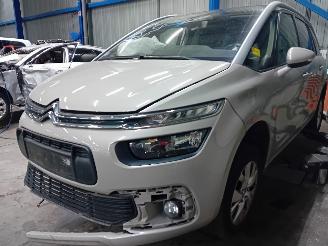 Auto da rottamare Citroën  Grand C4 Spacetourer (3A) MPV 1.2 12V PureTech 130 (EB2DTS(HNY)) [96kW=
]  (04-2018/...) 2015