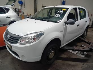 Autoverwertung Dacia Sandero Sandero I (BS) Hatchback 1.2 16V (D4F-732(D4F-F7)) [55kW]  (11-2008/12=
-2012) 2011