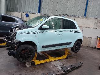 Autoverwertung Renault Twingo Twingo III (AH) Hatchback 5-drs 1.0 SCe 70 12V (H4D-400(H4D-A4)) [52kW=
]  (09-2014/...) 2015