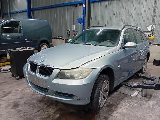 demontáž osobní automobily BMW 3-serie 3 serie Touring (E91) Combi 320i 16V (N43-B20A) [125kW]  (02-2007/12-2=
012) 2007