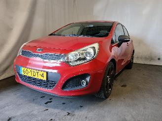 Unfallwagen Kia Rio Rio III (UB) Hatchback 1.2 CVVT 16V (G4LA5) [63kW]  (09-2011/12-2017) 2012/1