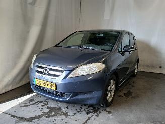 Coche accidentado Honda Fr-v FR-V (BE) MPV 1.7 16V (D17A2) [92kW]  (02-2005/12-2006) 2005/1