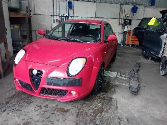 Coche siniestrado Alfa Romeo MiTo MiTo (955) Hatchback 1.4 16V (199.A.6000) [70kW]  (09-2008/08-2013) 2009