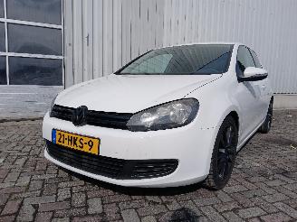 Vaurioauto  passenger cars Volkswagen Golf Golf VI (5K1) Hatchback 1.4 TSI 122 16V (CAXA(Euro 5)) [90kW]  (10-200=
8/11-2012) 2009/9