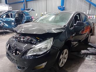 Démontage voiture Opel Astra Astra J (PC6/PD6/PE6/PF6) Hatchback 5-drs 1.4 16V ecoFLEX (A14XER(Euro=
 5)) [74kW]  (12-2009/10-2015) 2010