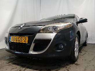 Avarii autoturisme Renault Mégane Megane III Coupe (DZ) Hatchback 3-drs 1.4 16V TCe 130 (H4J-700(H4J-A7)=
) [96kW]  (04-2009/02-2016) 2010/4