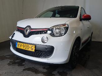 Damaged car Renault Twingo Twingo III (AH) Hatchback 5-drs 1.0 SCe 70 12V (H4D-400(H4D-A4)) [52kW=
]  (09-2014/...) 2016/11