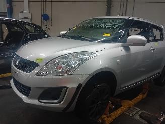 demontáž osobní automobily Suzuki Swift Swift (ZA/ZC/ZD) Hatchback 1.2 16V (K12B) [69kW]  (10-2010/04-2017) 2014