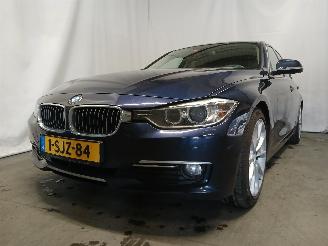 Unfallwagen BMW 3-serie 3 serie Touring (F31) Combi 320d 2.0 16V (N47-D20C) [120kW]  (07-2012/=
06-2019) 2013/10