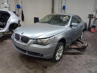 disassembly passenger cars BMW 5-serie 5 serie (E60) Sedan 520i 24V (M54-B22) [125kW]  (07-2003/03-2010) 2003