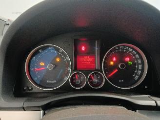 Volkswagen Golf Golf V (1K1) Hatchback 2.0 GTI 16V (AXX) [147kW]  (10-2004/02-2009) picture 21