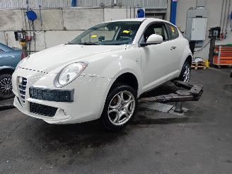 Démontage voiture Alfa Romeo MiTo MiTo (955) Hatchback 1.3 JTDm 16V Eco (199.B.4000) [62kW]  (01-2011/12=
-2015) 2011