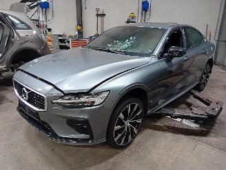 Démontage voiture Volvo S-60 S60 III (ZS) Sedan 2.0 T5 16V (B4204T26) [184kW]  (02-2019/12-2021) 2019