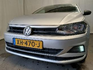 Schadeauto Volkswagen Polo Polo VI (AW1) Hatchback 5-drs 1.0 MPi 12V (DFNB) [48kW]  (06-2017/02-2=
020) 2019/1