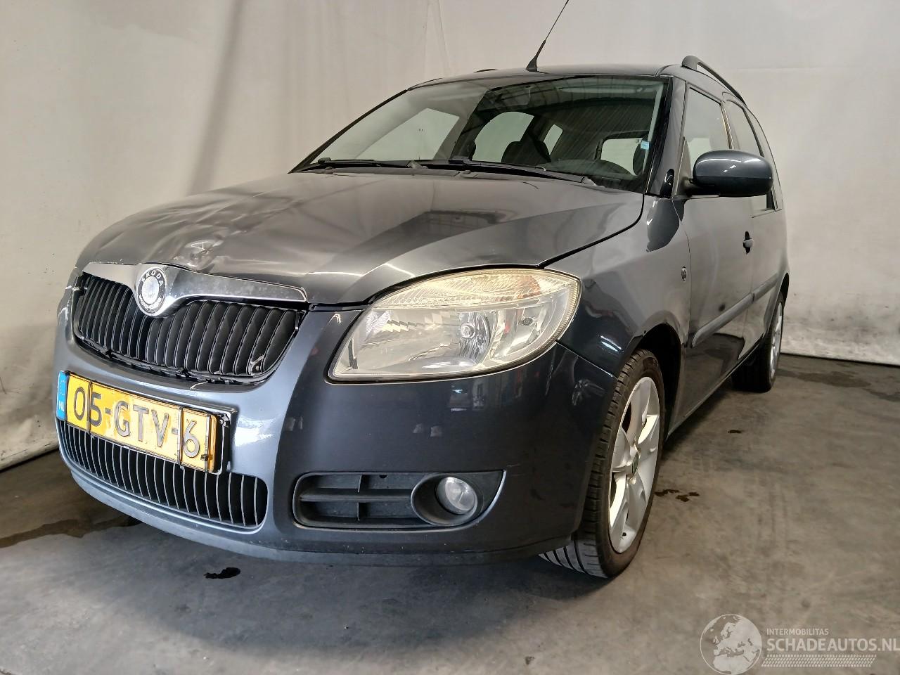 Skoda Roomster Roomster (5J) MPV 1.4 16V (CGGB) [63kW]  (09-2006/05-2015)
